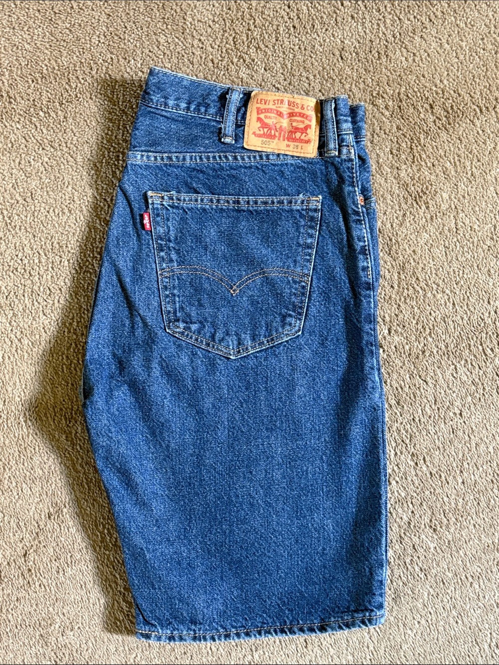 New Levi's Men's 38 Dark Blue prewashed Straight Denim Jeans